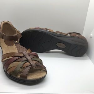 Earth Origins Woman’s Sandal size 11
